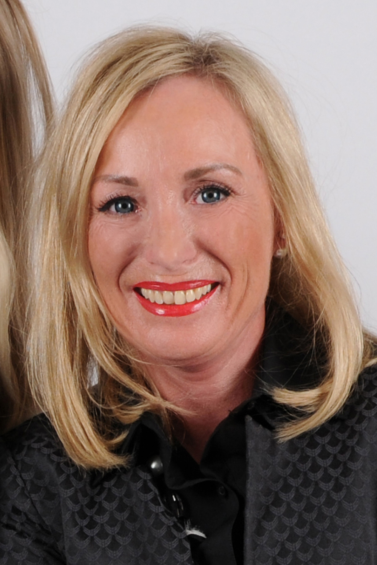 Hallo, ich bin Rechtsanwältin Sabine Hermann. Ich bin Fachanwältin für Familienrecht und Fachanwältin für Verkehrsrecht. Ich vertrete Außerdem vertrete ich Sie als Rechtsanwältin im Arbeitsrecht. Hallo, ich bin Rechtsanwältin Sabine Hermann. Ich bin Fachanwältin für Familienrecht und Fachanwältin für Verkehrsrecht. Ich vertrete Außerdem vertrete ich Sie als Rechtsanwältin im Arbeitsrecht.